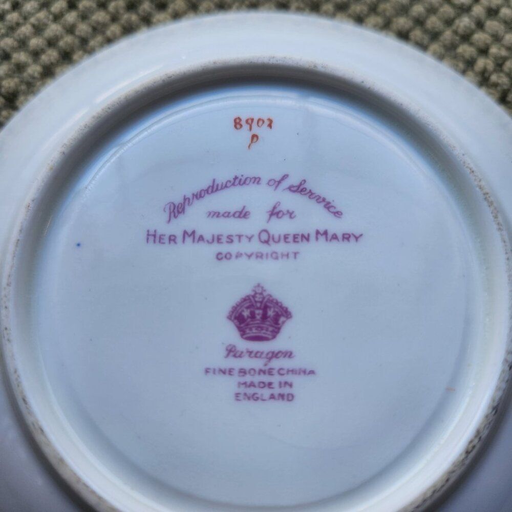 Paragon Queen Mary Coffee Can Demitasse Cup Saucer Signed J A Robinson 8902 - Picture 4 of 11